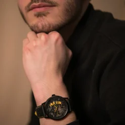 Herren Uhr PADDOCK Schwarz Zifferblatt Schwarz Perforiertes Leder Armband